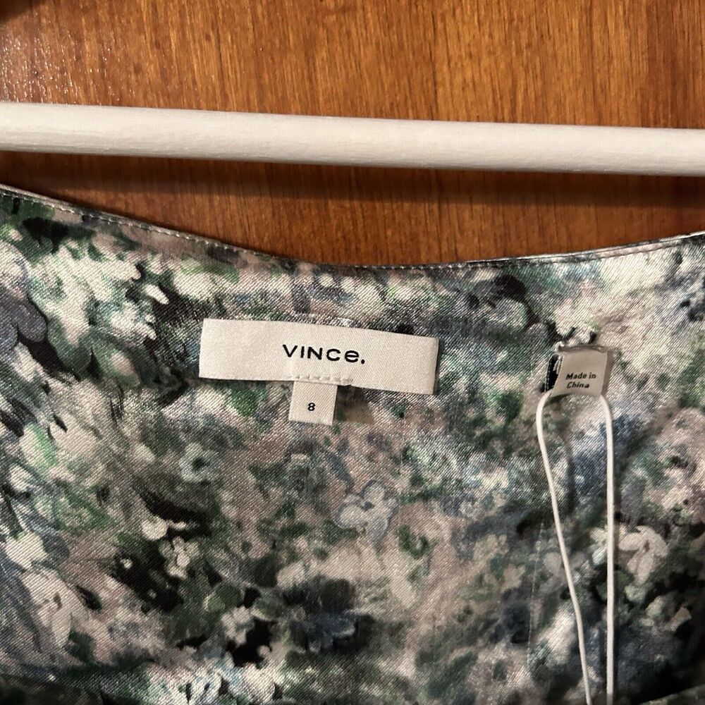Vince Satin Blouse Green White Floral Square Neck Painted Cropped Women's 8 NWT - Picture 8 of 13